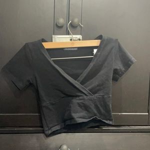 Brandy Melville cropped tee